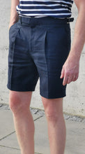 Load image into Gallery viewer, Pleated Linen Shorts Navy
