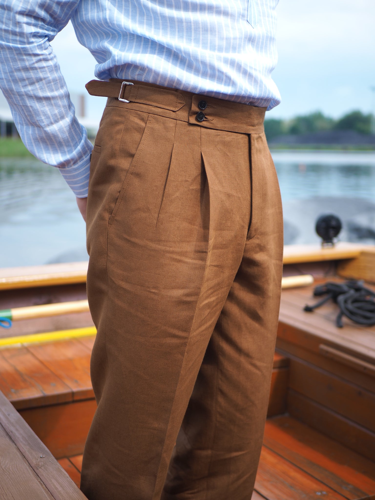 Flat Front Trousers - Navy Linen | Men's Linen Trousers | Oliver Brown,  London