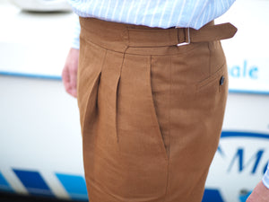 Sartorial Double Pleated Linen Trousers Cognac